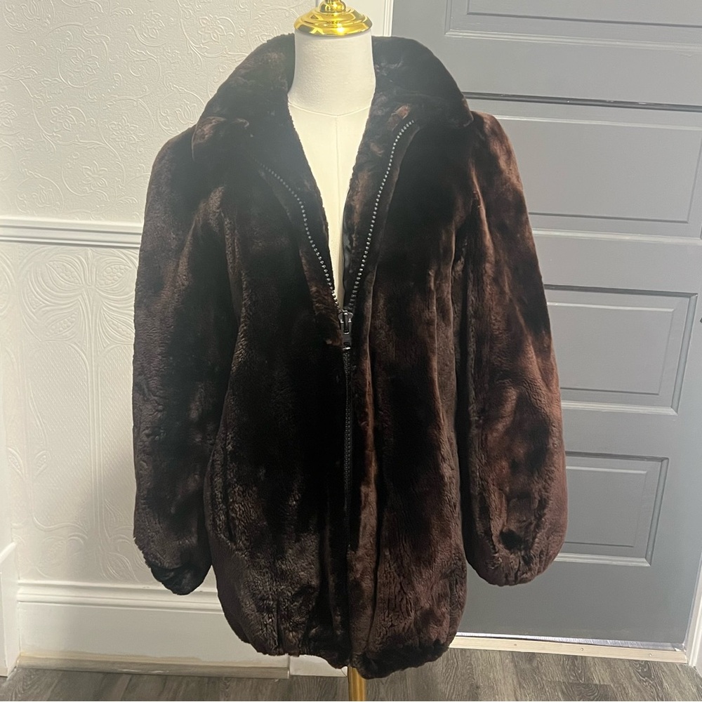 Vintage Manor-Feldman Chicago Fur Coat Brown Plush Zip-Up Jacket